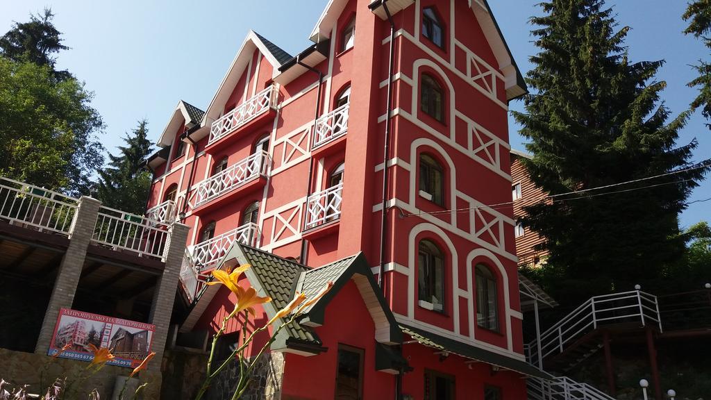 Hotel Kalyna Vorochta Exteriér fotografie