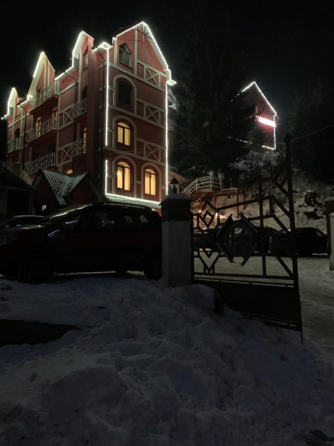 Hotel Kalyna Vorochta Exteriér fotografie