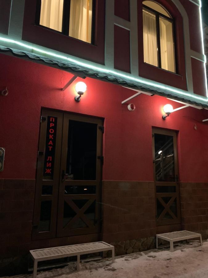 Hotel Kalyna Vorochta Exteriér fotografie