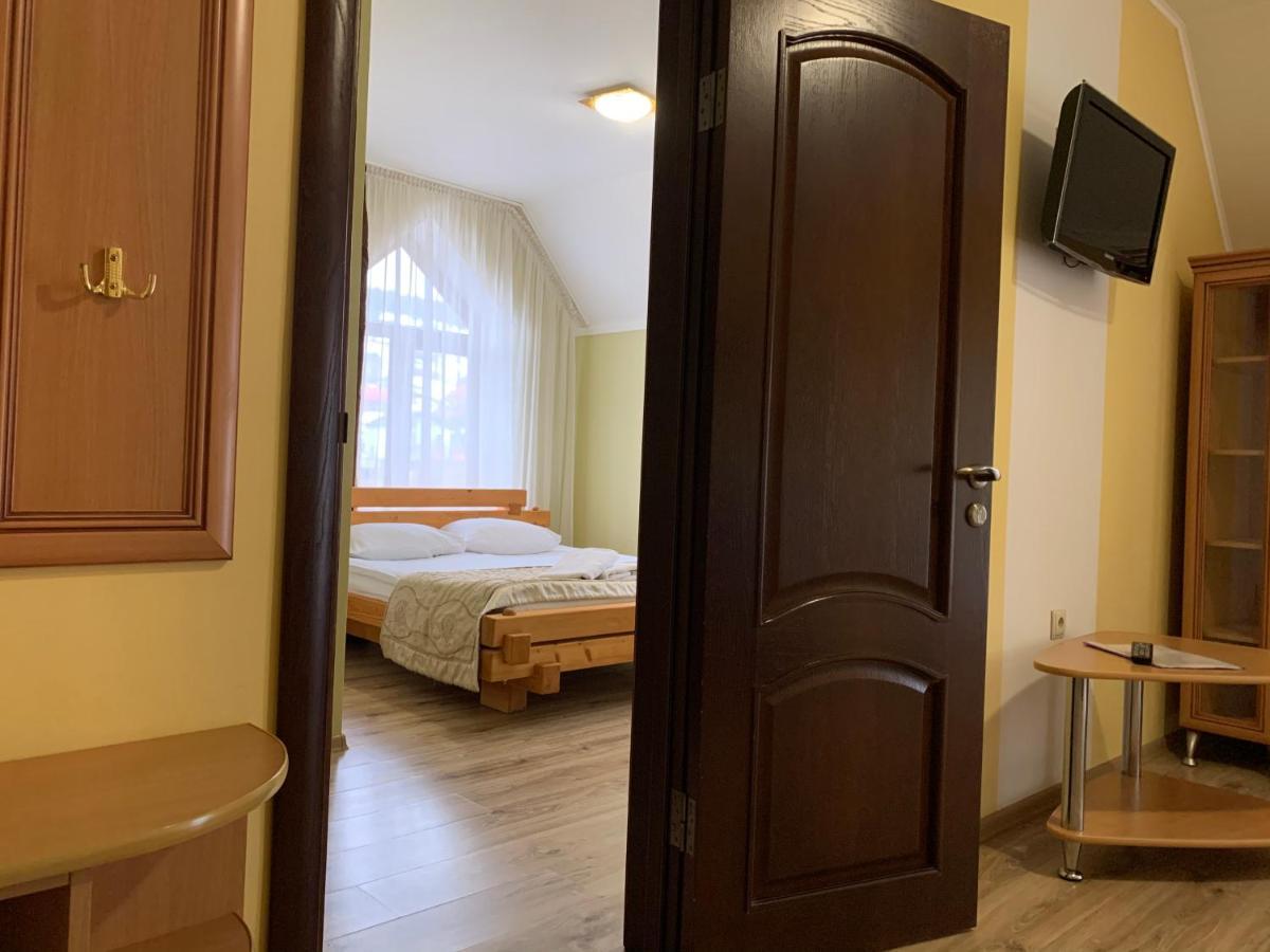 Hotel Kalyna Vorochta Exteriér fotografie